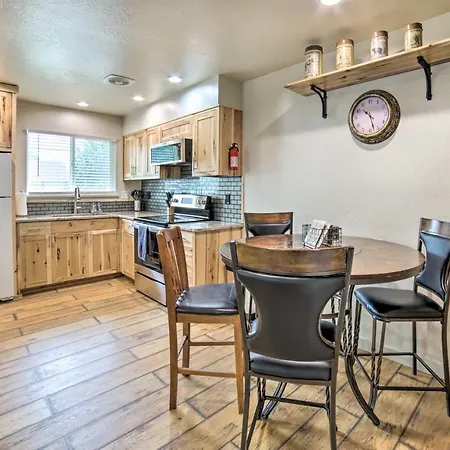 Cozy Townhome Near Dtwn, Hospital And College!